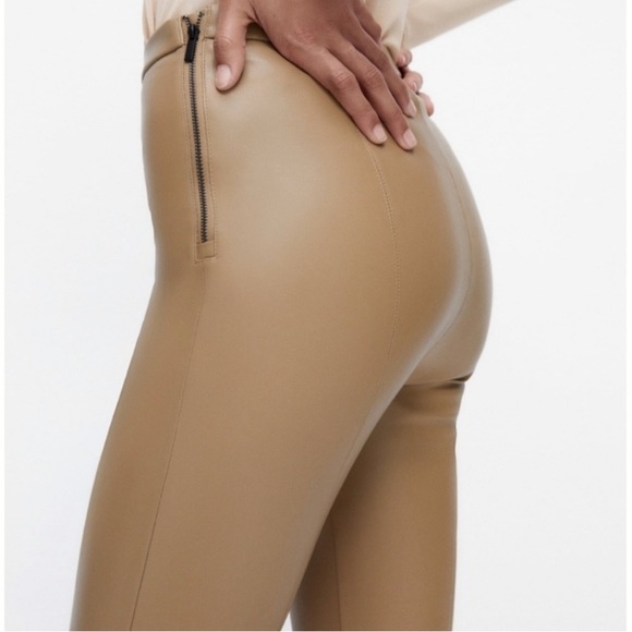 🆕 Zara High Rise Faux Leather Leggings - Picture 3 of 13
